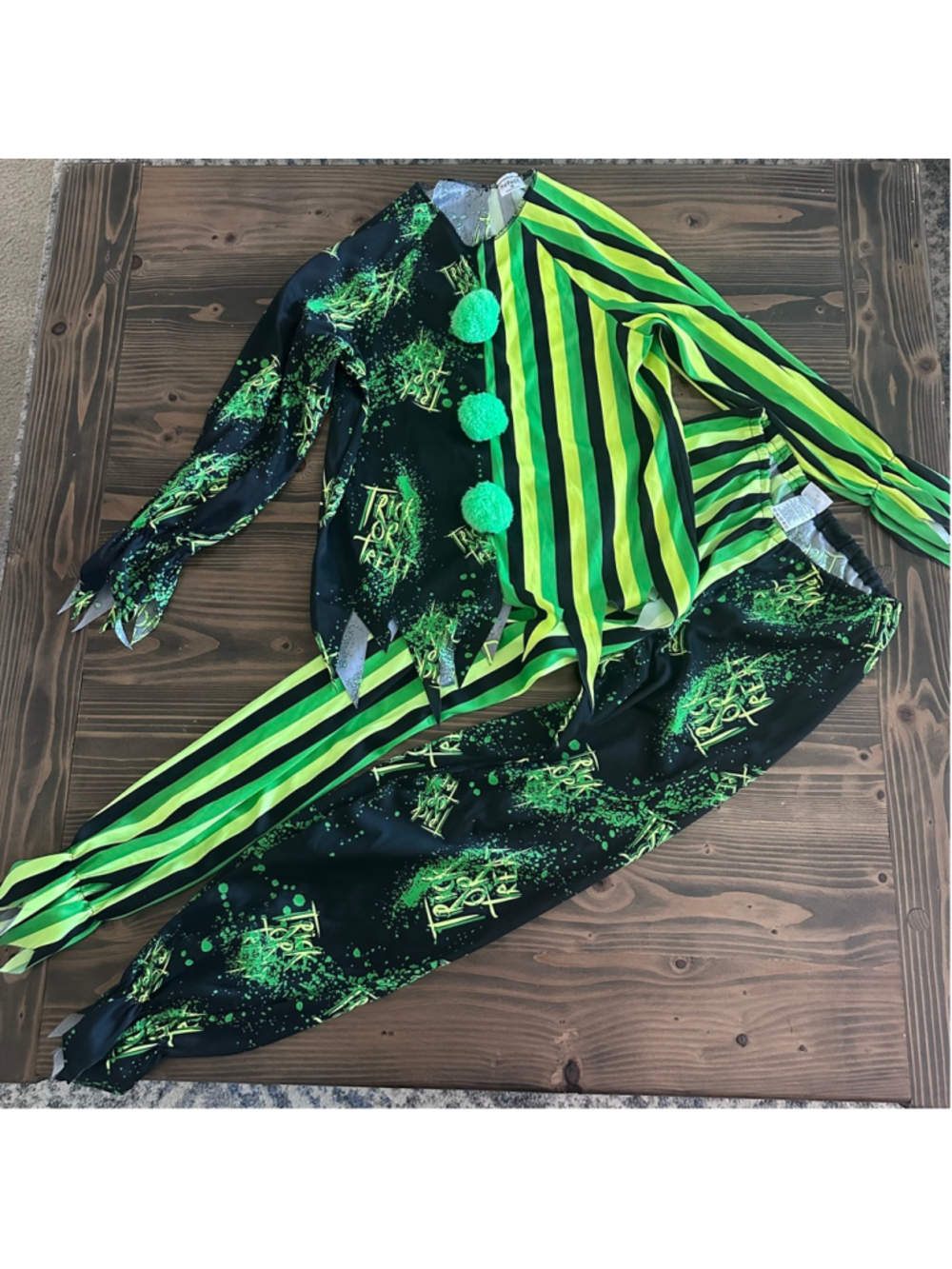 Spirit Halloween Costume Kids M Black Green Clown Trick or Treat